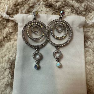 Sparkly earrings, stud back